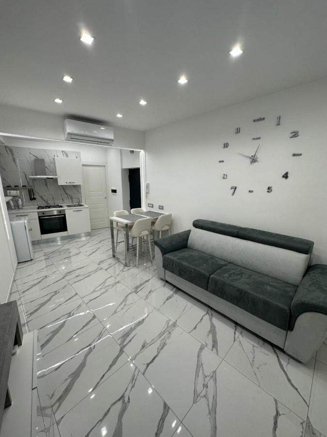 Appartement Mavy House Napoli Extérieur photo