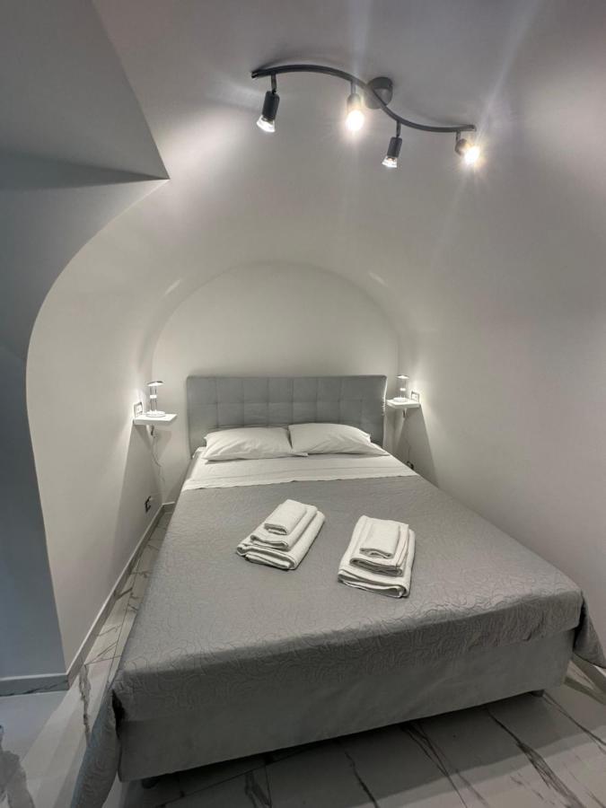 Appartement Mavy House Napoli Extérieur photo