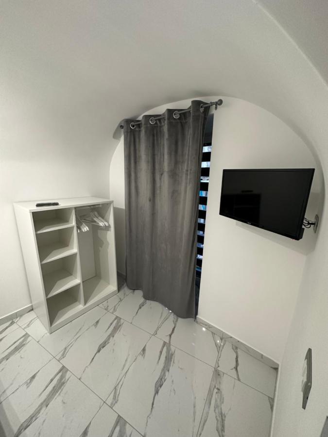Appartement Mavy House Napoli Extérieur photo